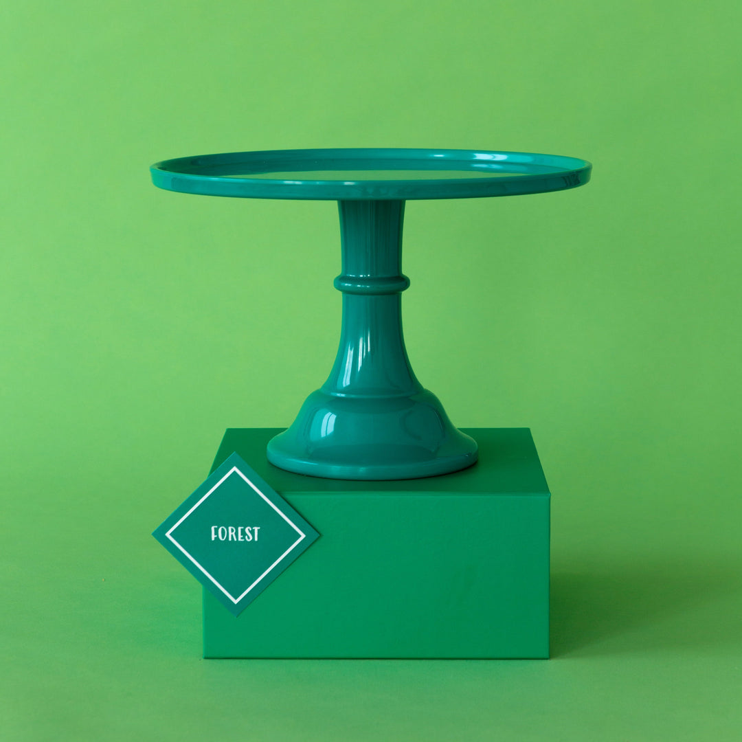 LARGE EMERALD GREEN PEDESTAL MELAMINE CAKE STAND Bonjour Fete Cake Stand LARGE EMERALD GREEN PEDESTAL MELAMINE CAKE STAND Bonjour Fete - Party Supplies