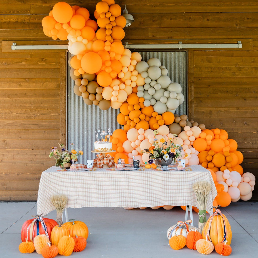 HONEYCOMB PUMPKIN DECORATIONS Meri Meri Halloween Party Decorations Bonjour Fete - Party Supplies