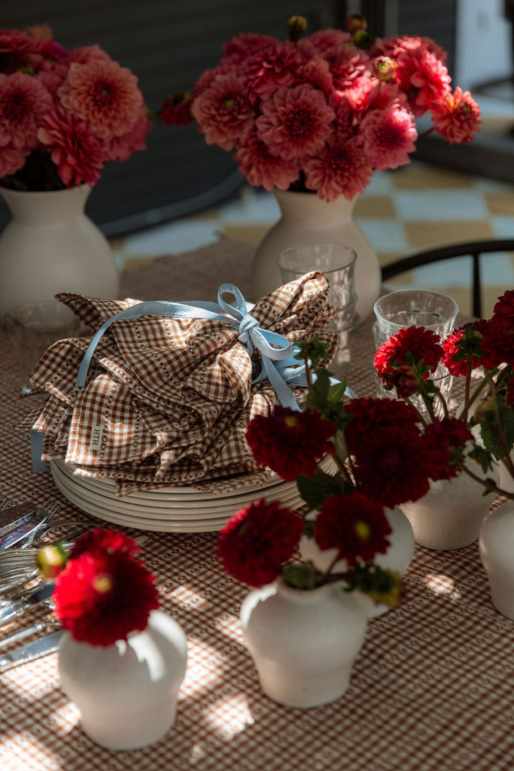 SOHO - Nutmeg Napkins Heather Taylor Home simple SOHO - Nutmeg Napkins Bonjour Fete - Party Supplies