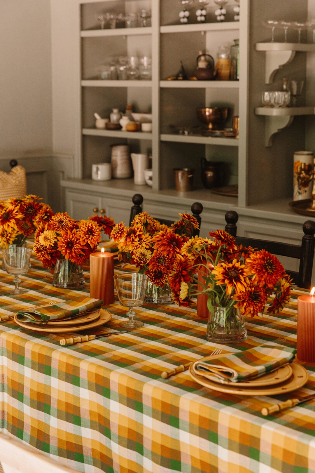 GINGHAM - Oak Tablecloth Heather Taylor Home variable GINGHAM - Oak Tablecloth Bonjour Fete - Party Supplies