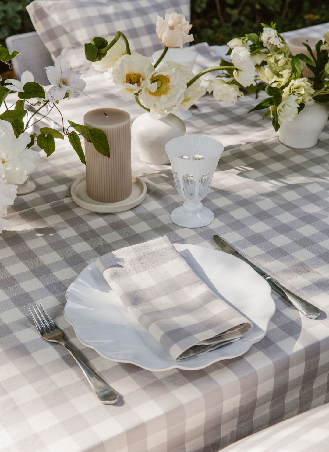 GINGHAM - Dove Napkins Heather Taylor Home simple GINGHAM - Dove Napkins Bonjour Fete - Party Supplies