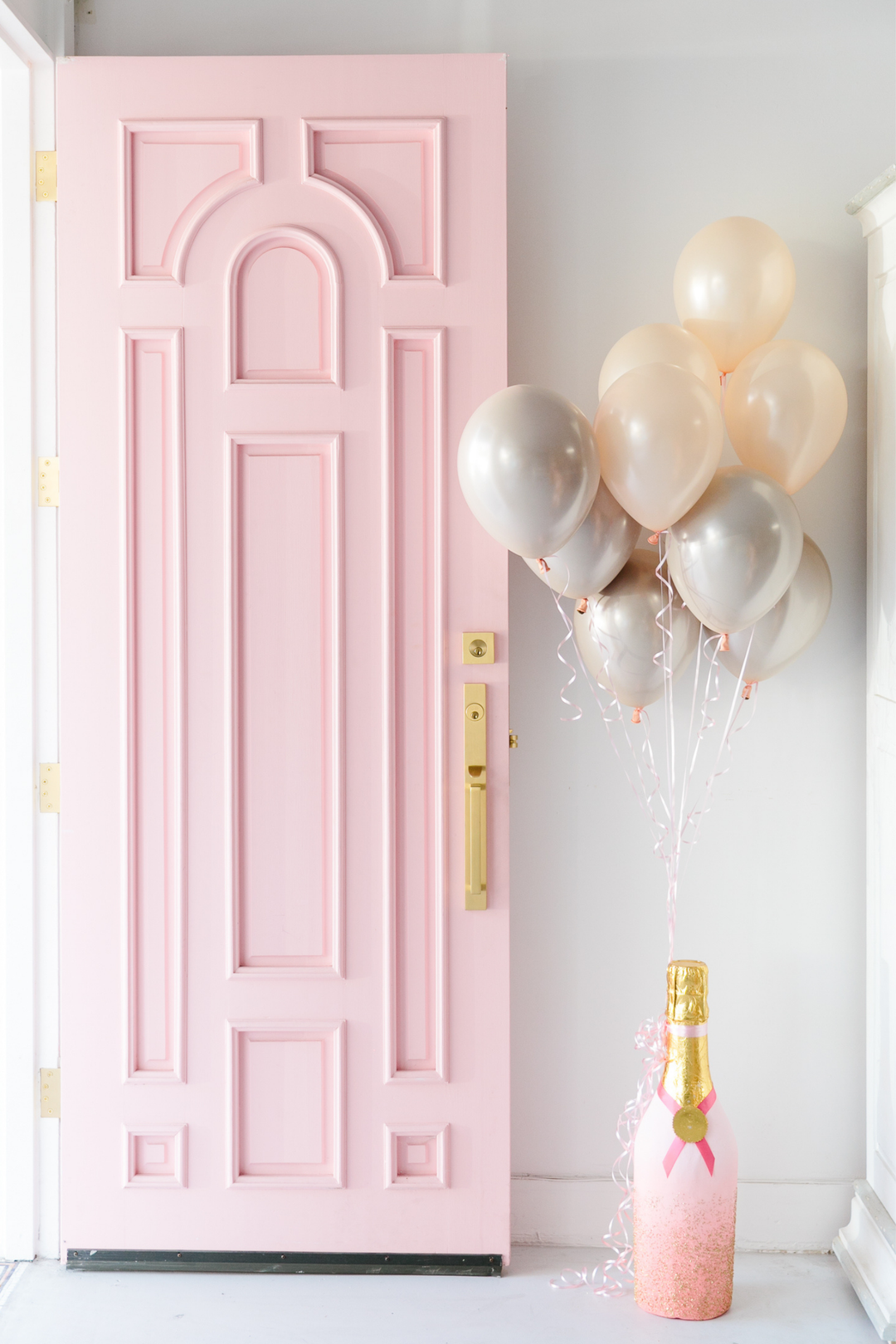 Ballon Joyeux anniversaire + confettis x 6 - Boutique Poubeau