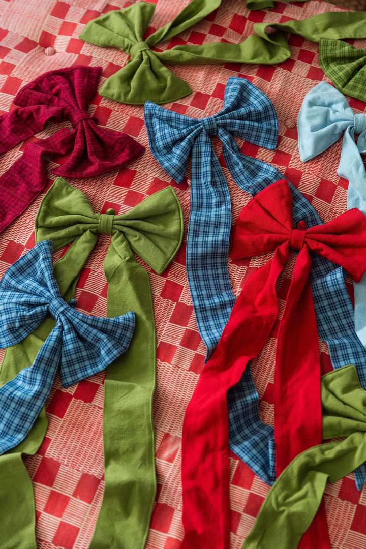 SOLID - Light Green Fabric Bow Heather Taylor Home simple SOLID - Light Green Fabric Bow Bonjour Fete - Party Supplies