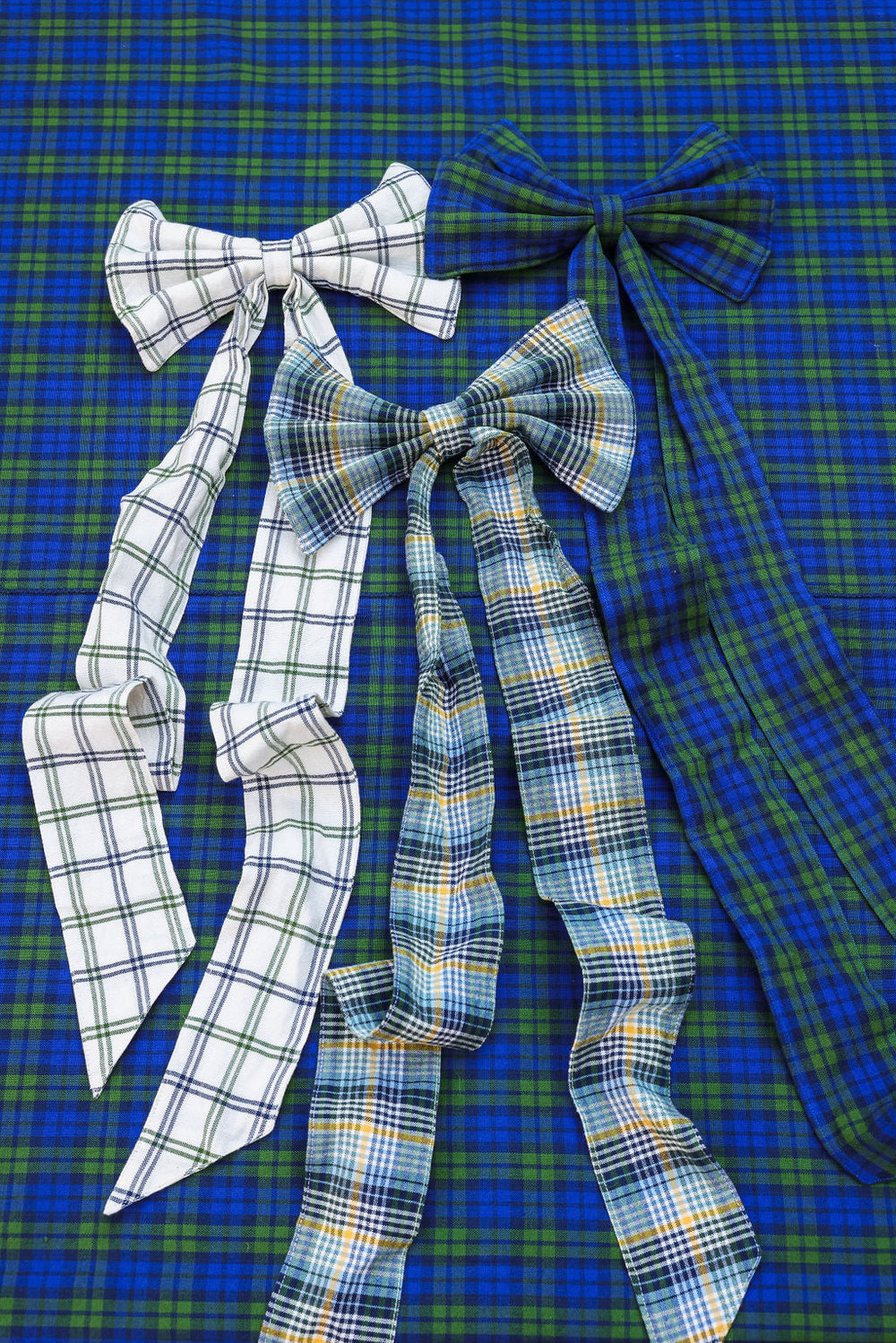MAINE PLAID - Multicolor Fabric Bow Heather Taylor Home simple MAINE PLAID - Multicolor Fabric Bow Bonjour Fete - Party Supplies