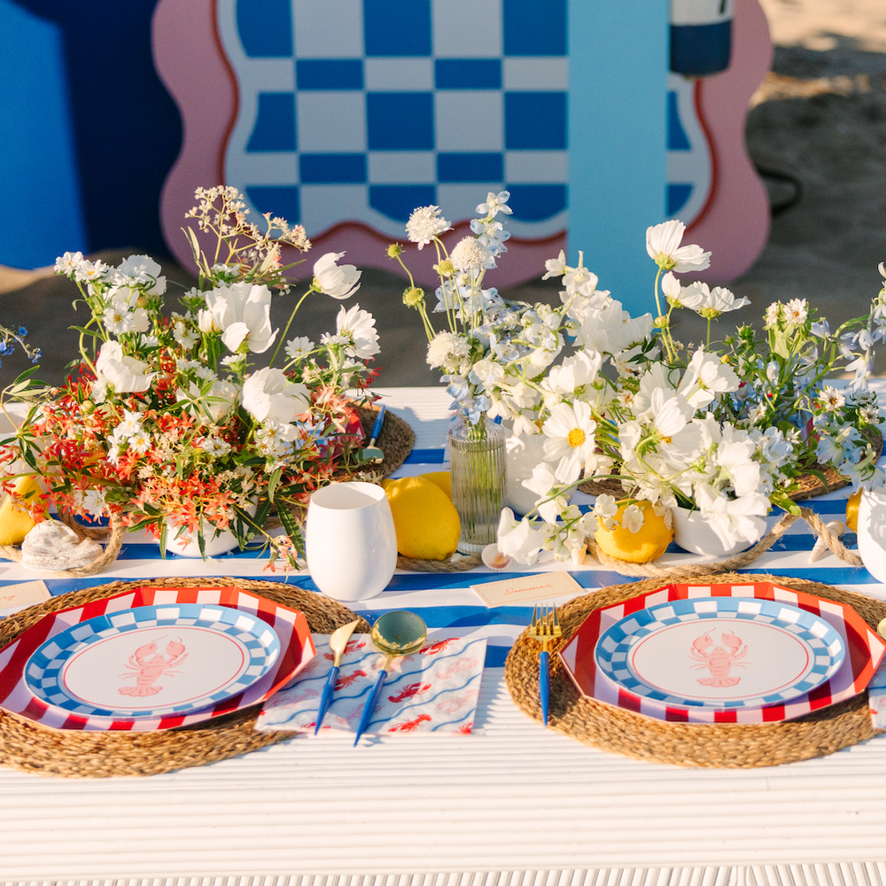 LE LOBSTER SMALL PLATES Bonjour Fete Plates LE LOBSTER SMALL PLATES Bonjour Fete - Party Supplies