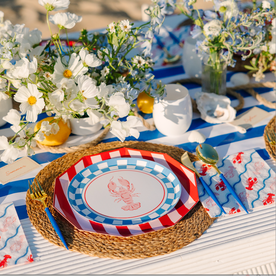 LE LOBSTER SMALL PLATES Bonjour Fete Plates LE LOBSTER SMALL PLATES Bonjour Fete - Party Supplies
