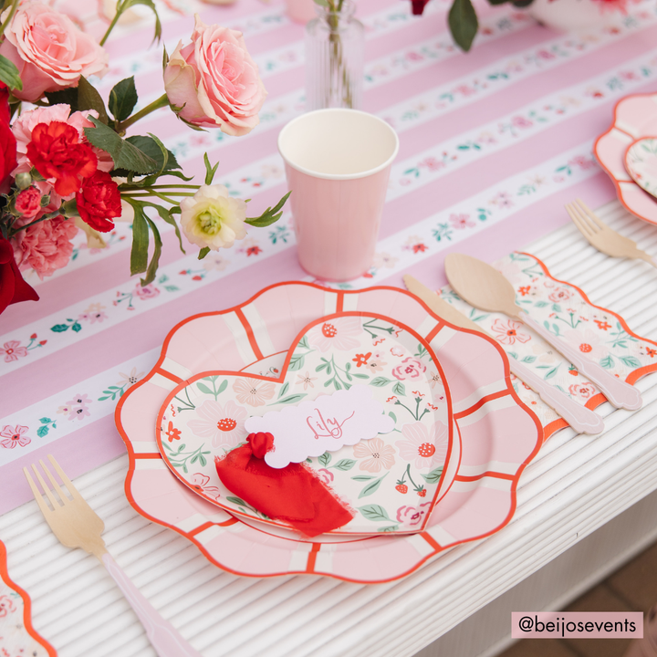 PINK & RED FLORAL DINNER PLATES Bonjour Fete Plates PINK & RED FLORAL DINNER PLATES Bonjour Fete - Party Supplies