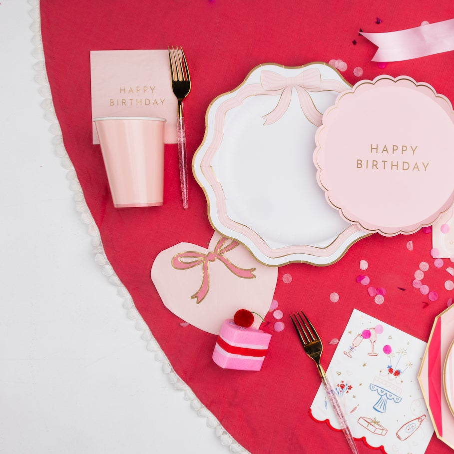 PETAL PINK BOW HEART LARGE NAPKIN Bonjour Fete Napkins PETAL PINK BOW HEART LARGE NAPKIN Bonjour Fete - Party Supplies