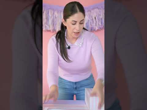 LARGE EMERALD GREEN PEDESTAL MELAMINE CAKE STAND