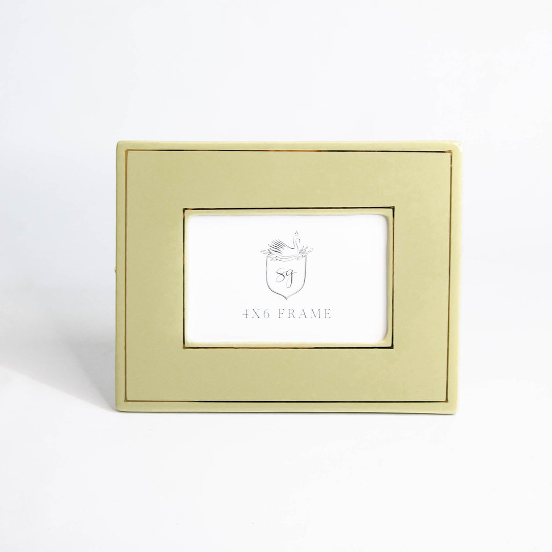 Gold Border Picture Frame