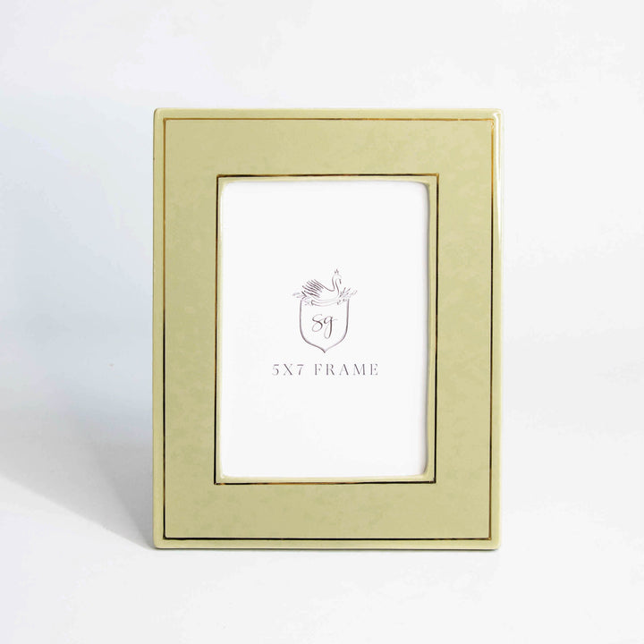 Gold Border Picture Frame