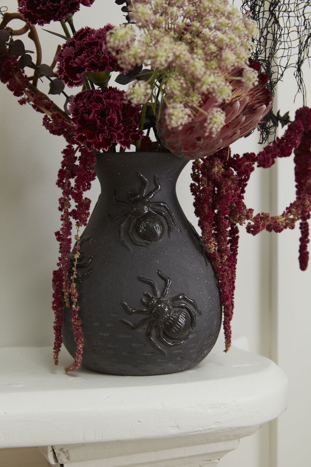 SCUTTLING SPIDERS VASE Accent Decor Halloween Home Decor Bonjour Fete - Party Supplies