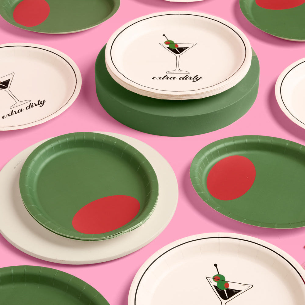 Extra Dirty Plate Set - 32 paper plates, 2 sizes xo, Fetti paper plates Extra Dirty Plate Set - 32 paper plates, 2 sizes Bonjour Fete - Party Supplies