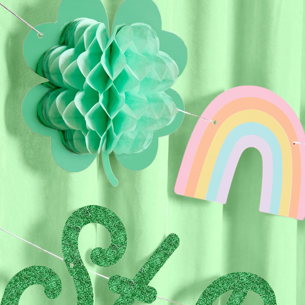 Happy St. Patty's Day Banner - 3D glitter banner xo, Fetti xo, Fetti Collective Happy St. Patty's Day Banner - 3D glitter banner Bonjour Fete - Party Supplies