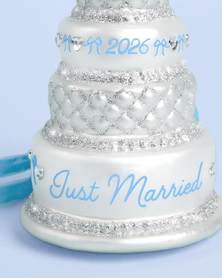 Just Married 2026 Wedding Cake Glass Ornament