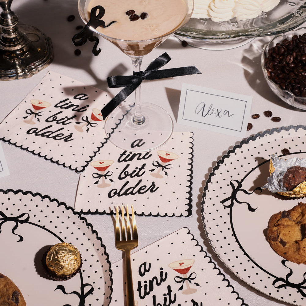 A Tini Bit Older Napkins - 25 paper napkins xo, Fetti napkins A Tini Bit Older Napkins - 25 paper napkins Bonjour Fete - Party Supplies