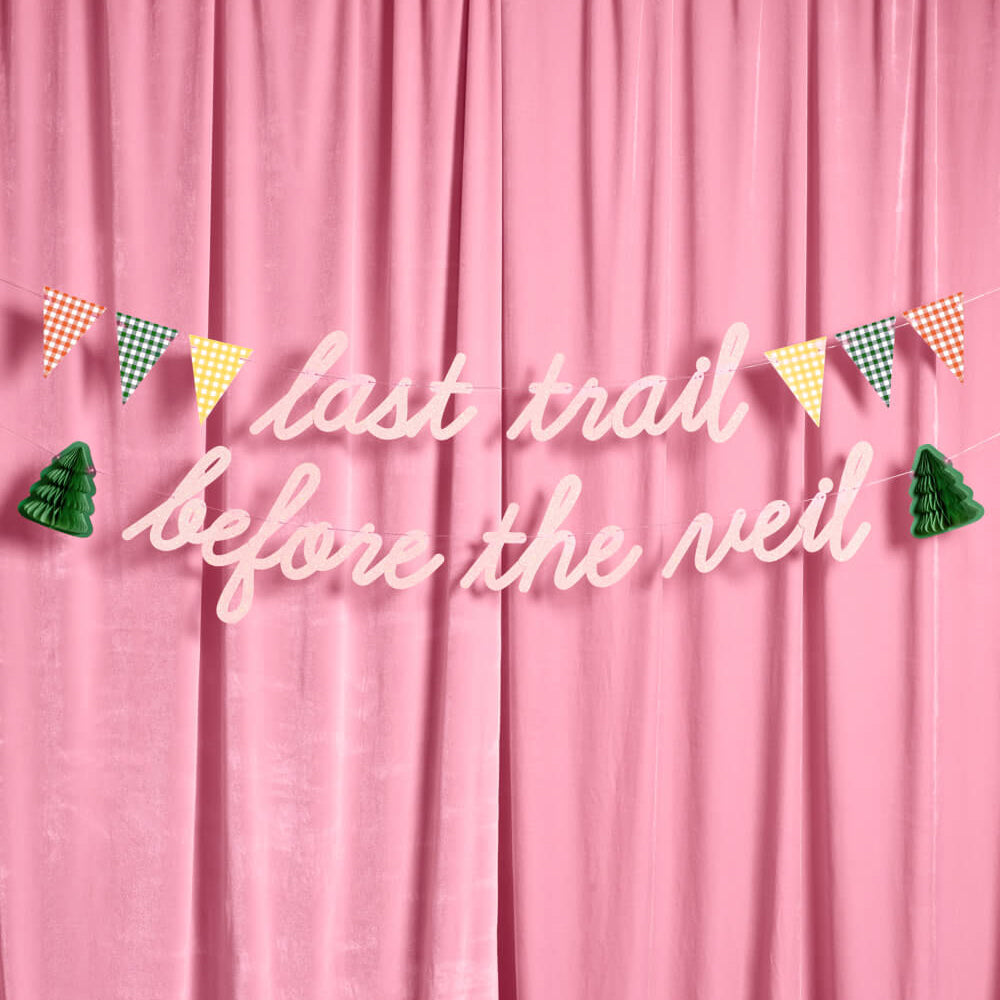 Last Trail Banner - 3D paper banner xo, Fetti Banners Last Trail Banner - 3D paper banner Bonjour Fete - Party Supplies