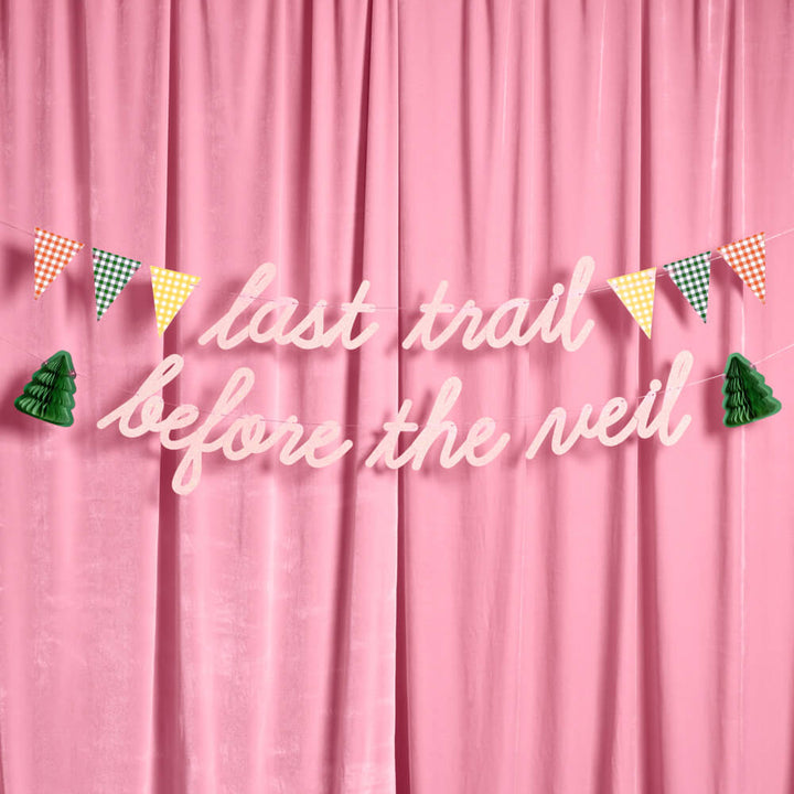 Last Trail Banner - 3D paper banner xo, Fetti Banners Last Trail Banner - 3D paper banner Bonjour Fete - Party Supplies