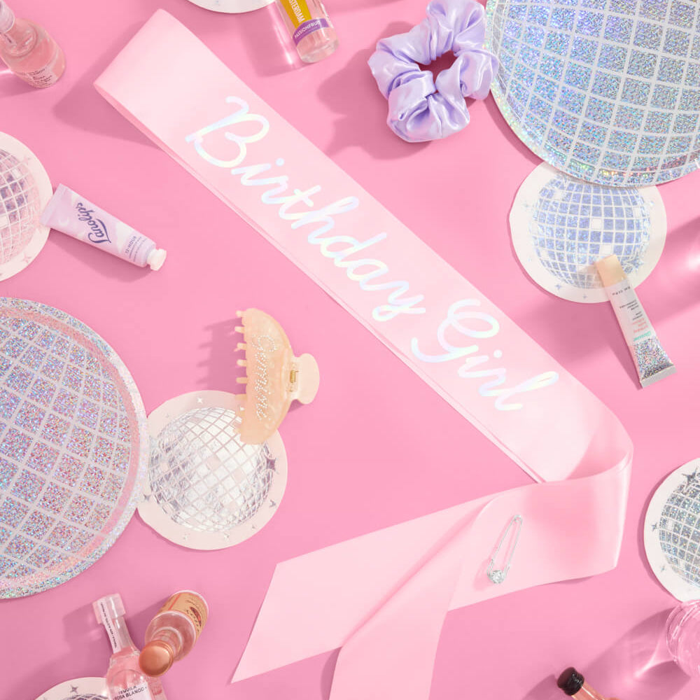 SHIMMER BIRTHDAY GIRL SASH xo, Fetti sash SHIMMER BIRTHDAY GIRL SASH Bonjour Fete - Party Supplies