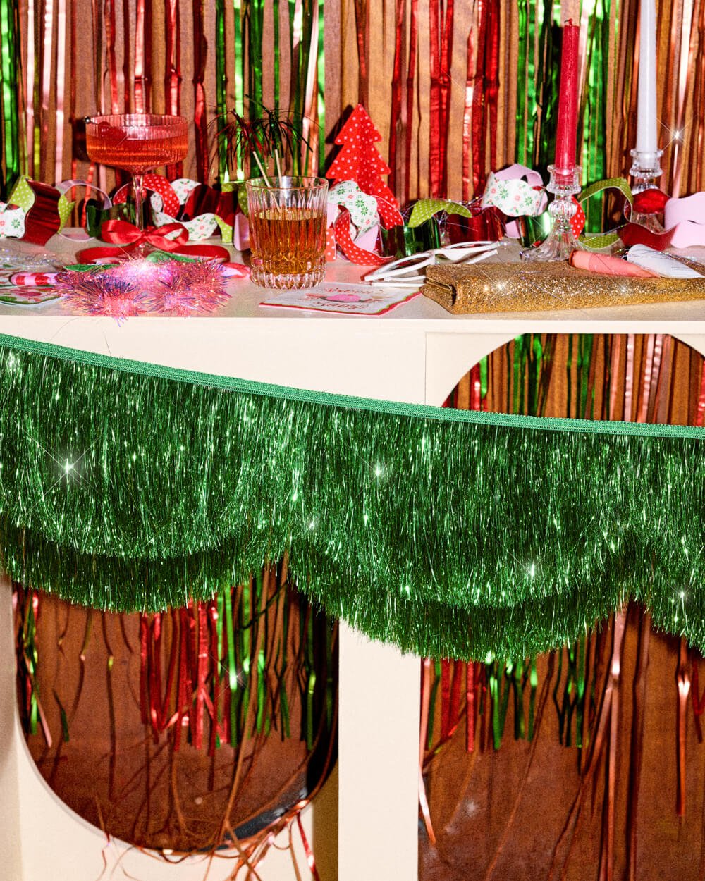 Green Scallop Fringe Christmas Banner