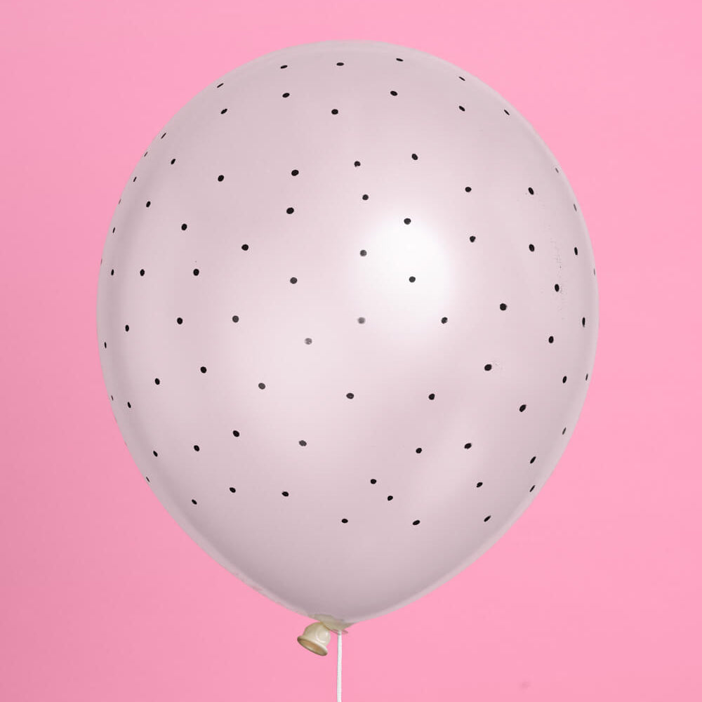 Little Black Bow Pack - 24 latex balloons xo, Fetti Balloons Little Black Bow Pack - 24 latex balloons Bonjour Fete - Party Supplies