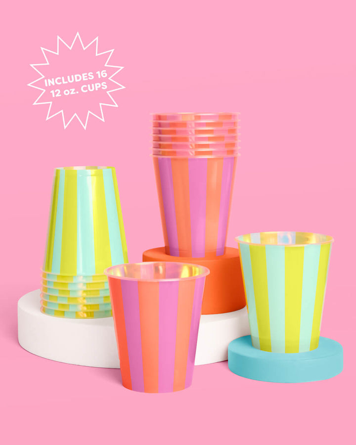 Pool Party Cups - 16 plastic cups xo, Fetti cups Pool Party Cups - 16 plastic cups Bonjour Fete - Party Supplies
