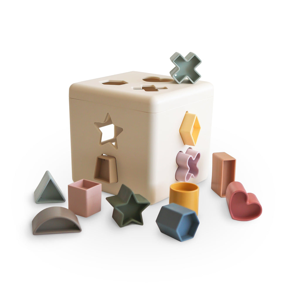 Shape Sorting Box Mushie toys Original Shape Sorting Box Bonjour Fete - Party Supplies