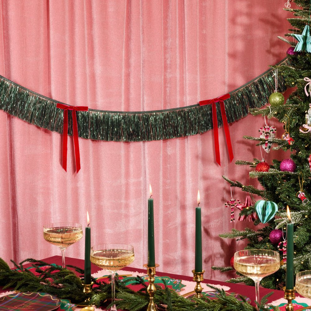 Xmas Bow Banner - fringe + velvet bows