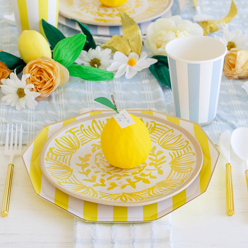 LEMON SURPRISE BALL TOPS Malibu Kid's Party Favors Bonjour Fete - Party Supplies