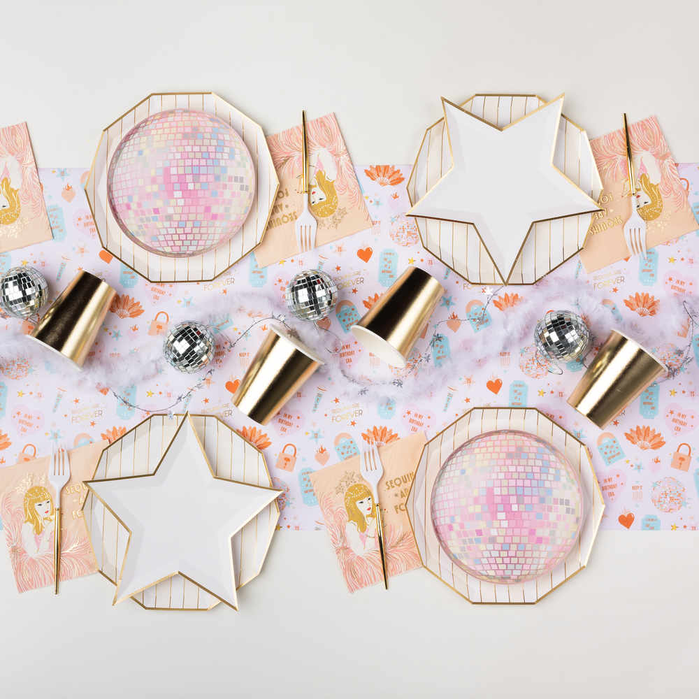 SWIFTIE SHOWGIRL GIFT WRAP Bonjour Fête Gift Wrapping SWIFTIE SHOWGIRL GIFT WRAP Bonjour Fete - Party Supplies