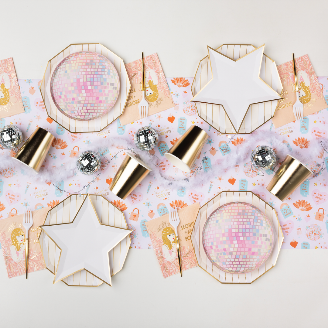 SWIFTIE SHOWGIRL GIFT WRAP Bonjour Fête Gift Wrapping SWIFTIE SHOWGIRL GIFT WRAP Bonjour Fete - Party Supplies