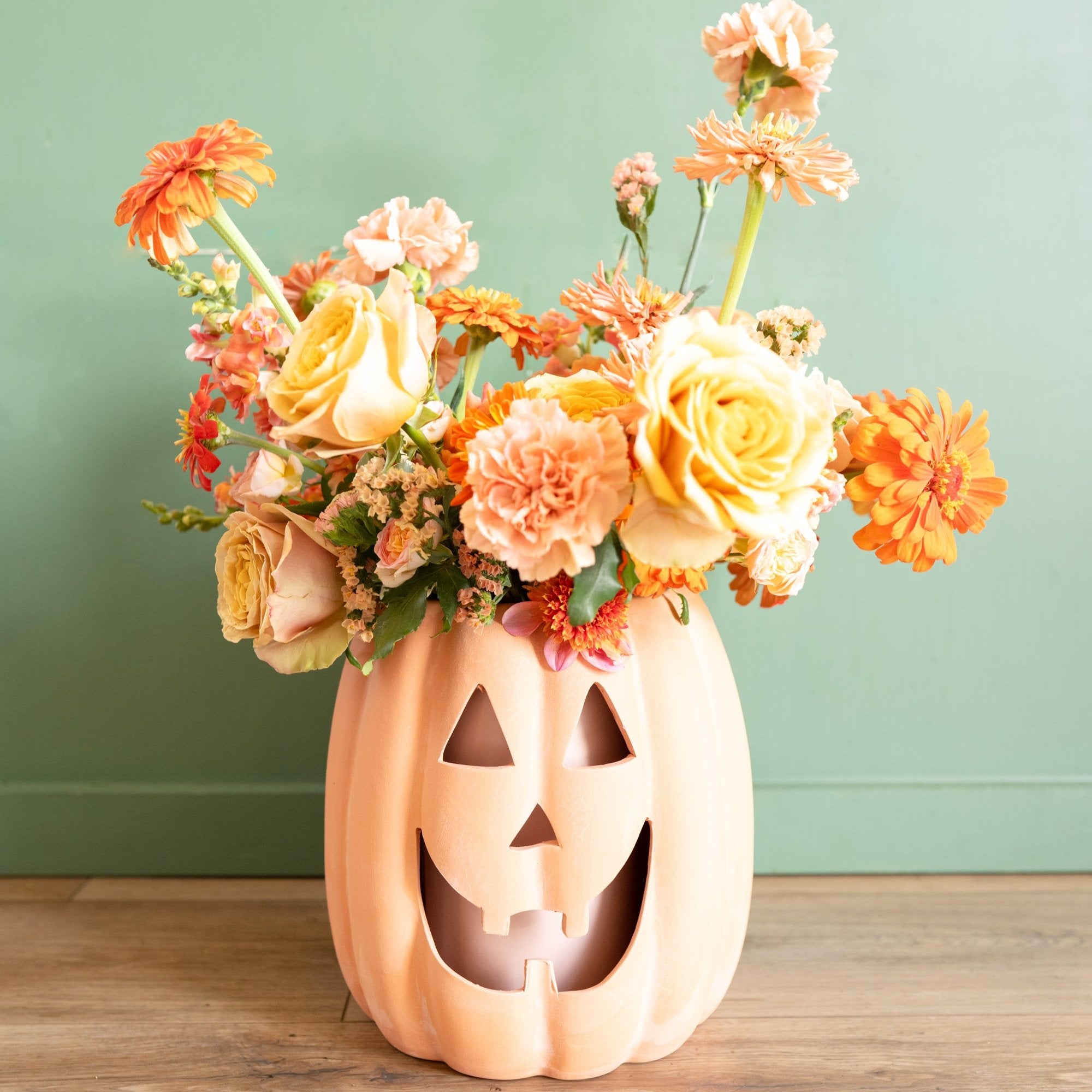 Terracotta Halloween Pumpkin Vase - Thumbnail 2