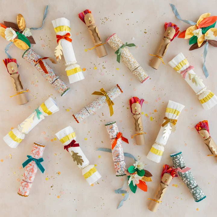 THANKSGIVING TURKEY TABLE CRACKERS Meri Meri Thanksgiving Favors & Crackers THANKSGIVING TURKEY TABLE CRACKERS Bonjour Fete - Party Supplies