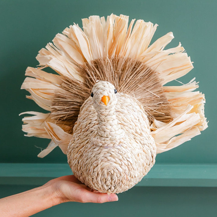 WOVEN CORNHUSK TURKEY Two's Company Thanksgiving Home Bonjour Fete - Party Supplies