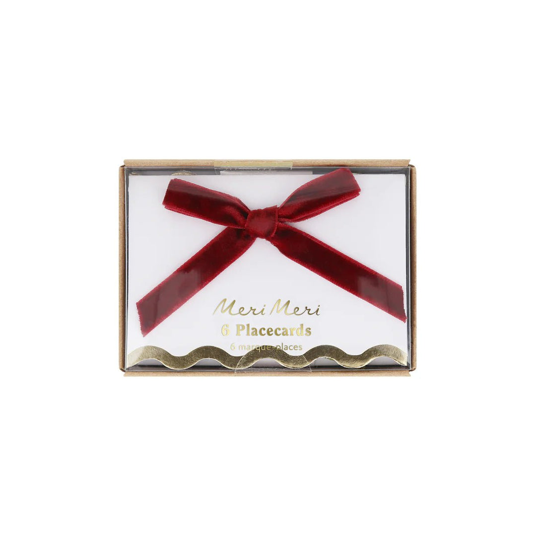 Velvet Bow Scalloped Place Cards
