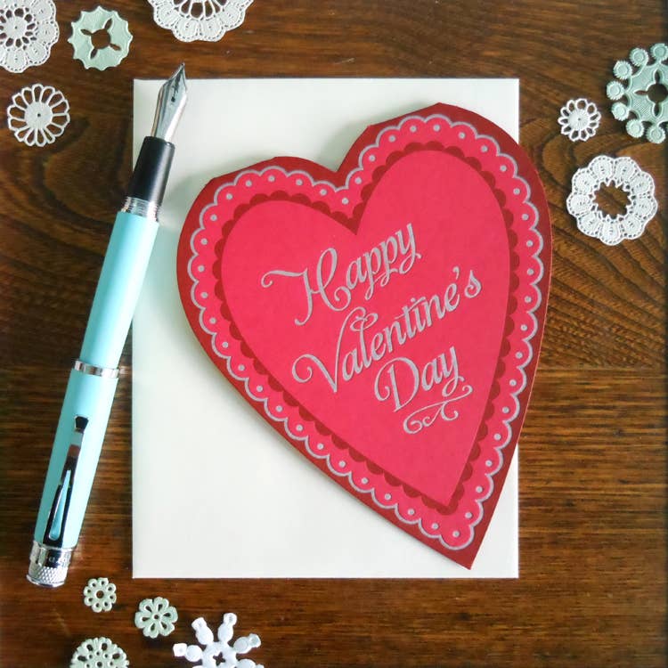 Heart Shaped Valentine a. favorite design 0 Faire Bonjour Fete - Party Supplies