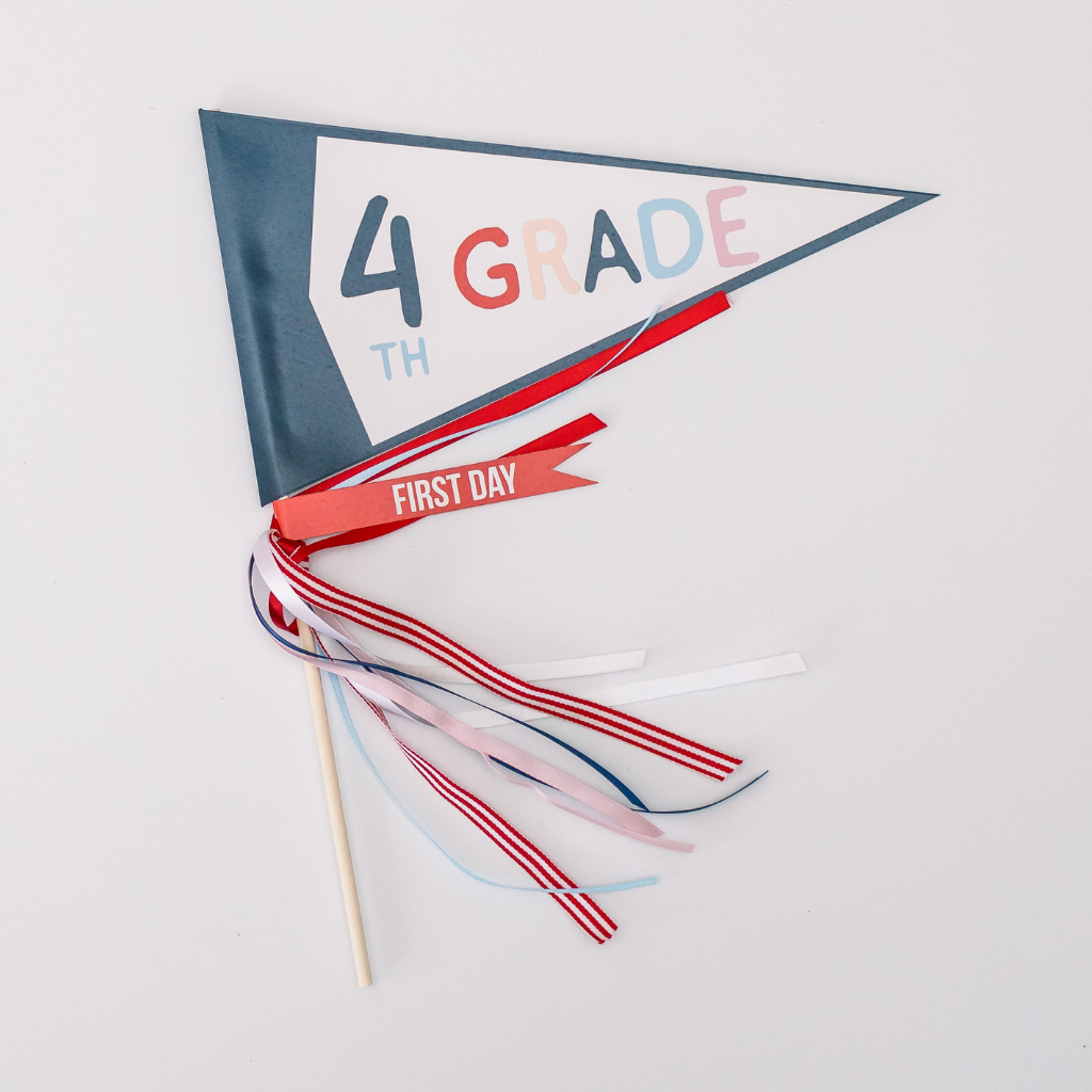 SCHOOL FLAG BF X THREAD MAMA Thread Mama Garlands & Banners 4TH GRADE Bonjour Fete - Party Supplies