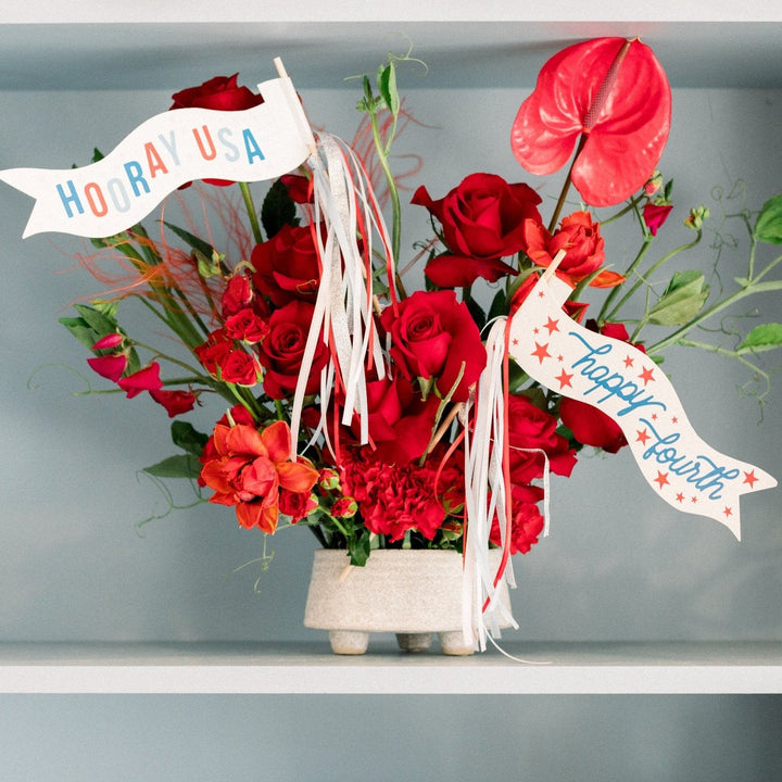 FOURTH OF JULY FLAG BY THREAD MAMA Thread Mama Garlands & Banners Bonjour Fete - Party Supplies