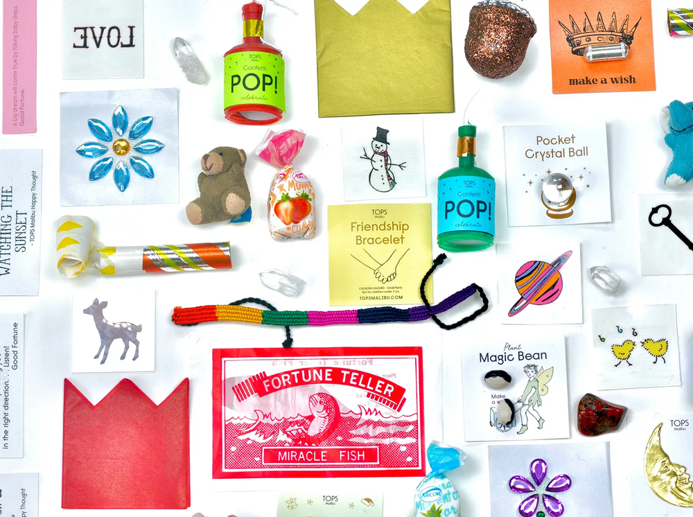 MINI SURPRIZE BALL - LOVE TOPS Malibu Small Toy Favor Bonjour Fete - Party Supplies