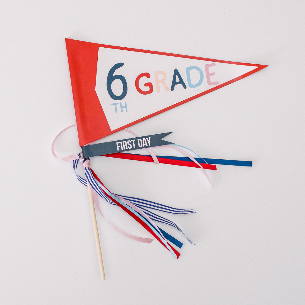 SCHOOL FLAG BF X THREAD MAMA Thread Mama Garlands & Banners 6TH GRADE Bonjour Fete - Party Supplies