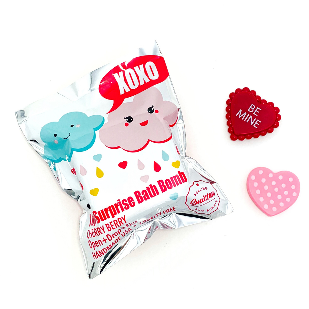 XOXO Surprise Bag Bath Bomb Feeling Smitten Bonjour Fete - Party Supplies