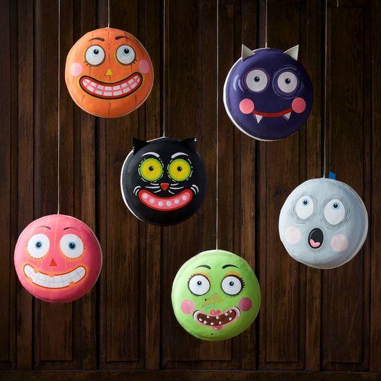 HALLOWEEN MACARON DECORATION PAPERMACHE Glitterville Halloween Home Bonjour Fete - Party Supplies