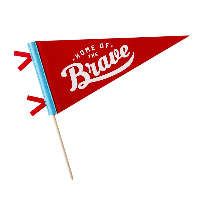 HOME OF THE BRAVE FELT PENNANT My Mind’s Eye 0 Faire Bonjour Fete - Party Supplies