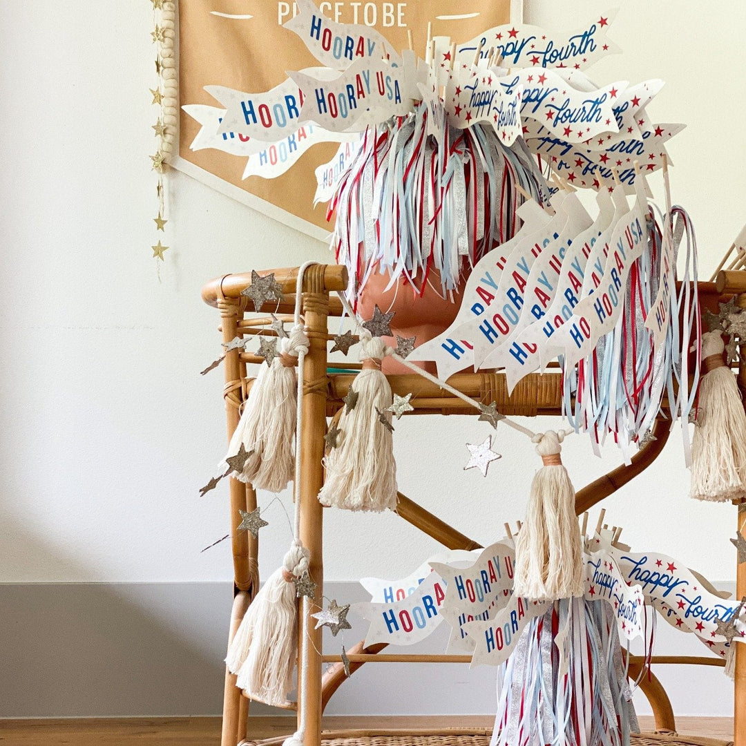 FOURTH OF JULY FLAG BY THREAD MAMA Thread Mama Garlands & Banners Bonjour Fete - Party Supplies