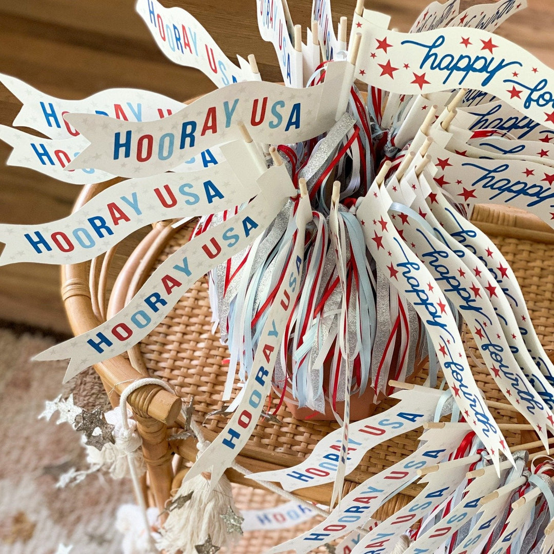 FOURTH OF JULY FLAG BY THREAD MAMA Thread Mama Garlands & Banners Bonjour Fete - Party Supplies