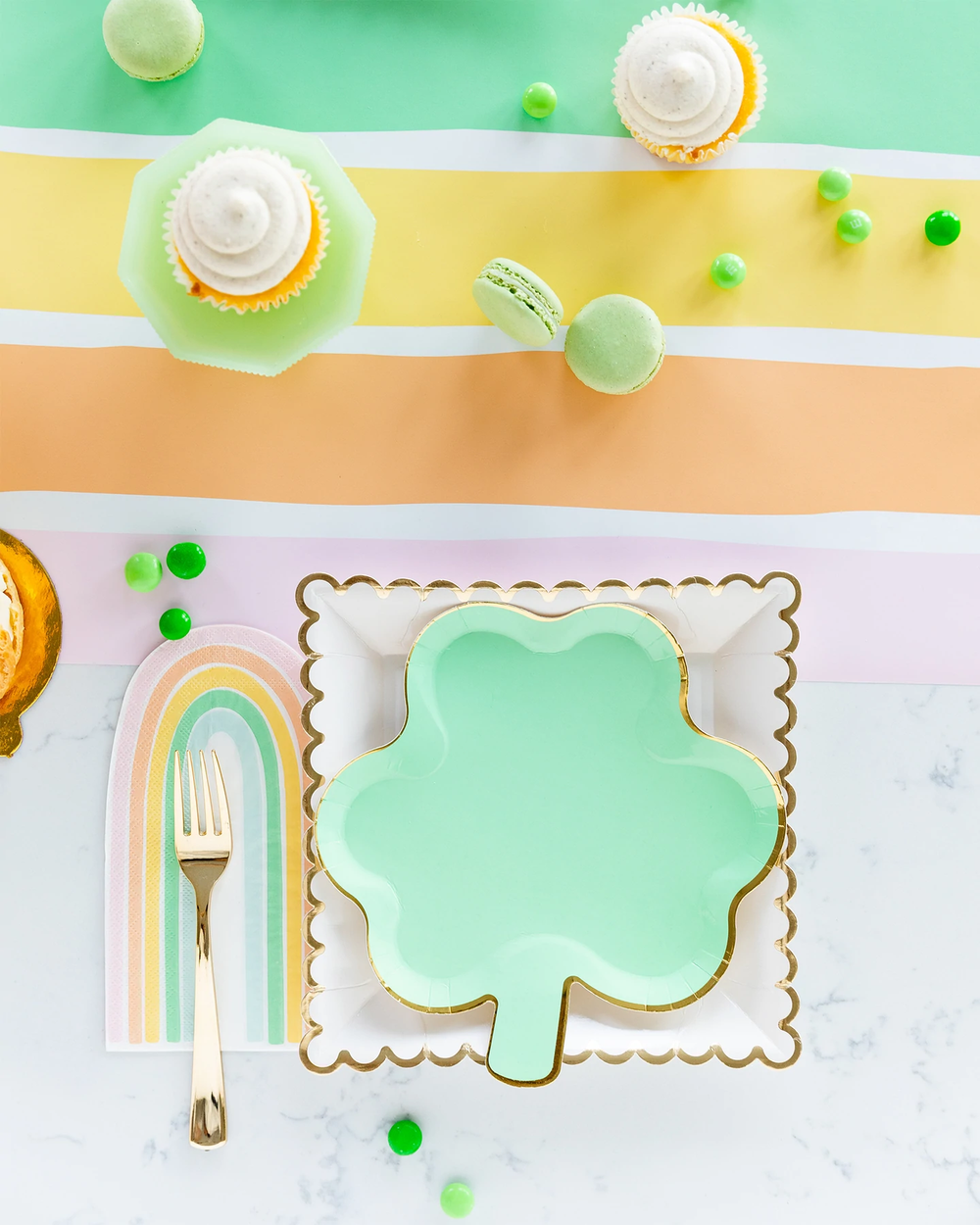 PASTEL CLOVER SHAPED PLATE BY MY MIND'S EYE My Mind’s Eye Bonjour Fete - Party Supplies
