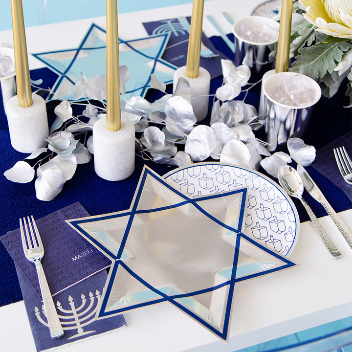 SILVER STAR OF DAVID DINNER PLATES Jollity & Co. + Daydream Society Hanukkah Bonjour Fete - Party Supplies