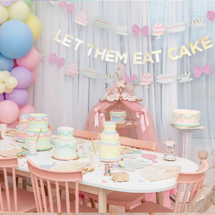 LET THEM EAT CAKE DIE CUT GARLAND Jollity & Co. Napkins Bonjour Fete - Party Supplies