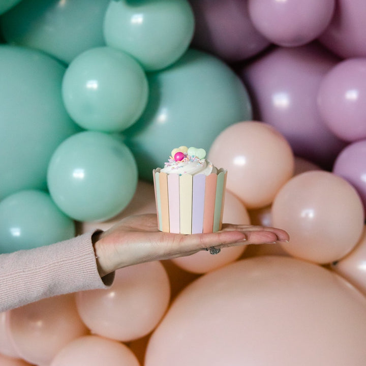 PASTEL CONVERSATION HEART VALENTINE'S DAY BAKING CUPS My Mind’s Eye Valentine's Day Tableware Bonjour Fete - Party Supplies