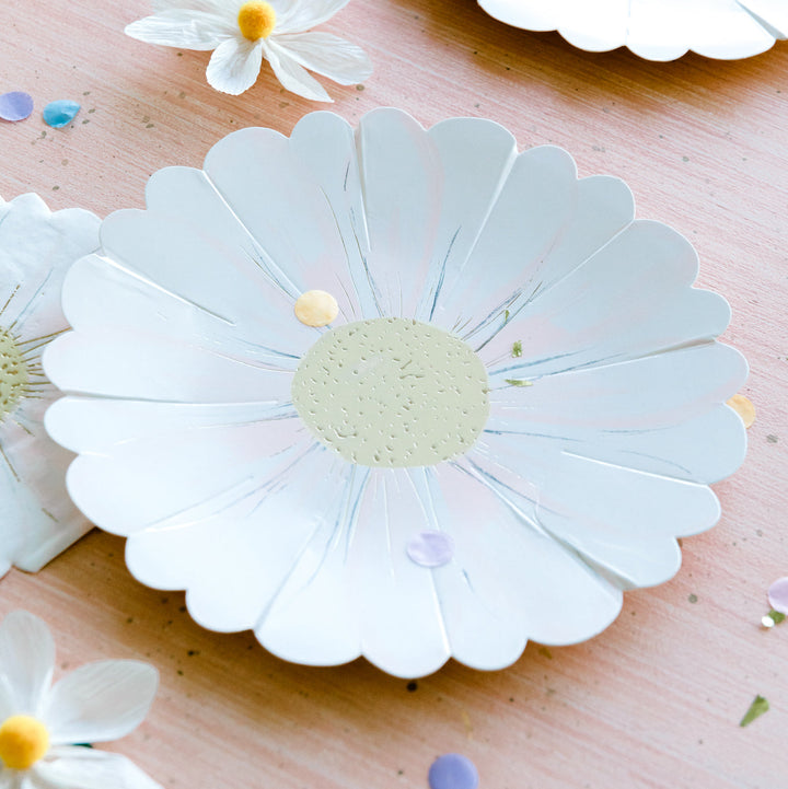 WILD DAISY FLOWER SHAPED PLATES Meri Meri Plates Bonjour Fete - Party Supplies